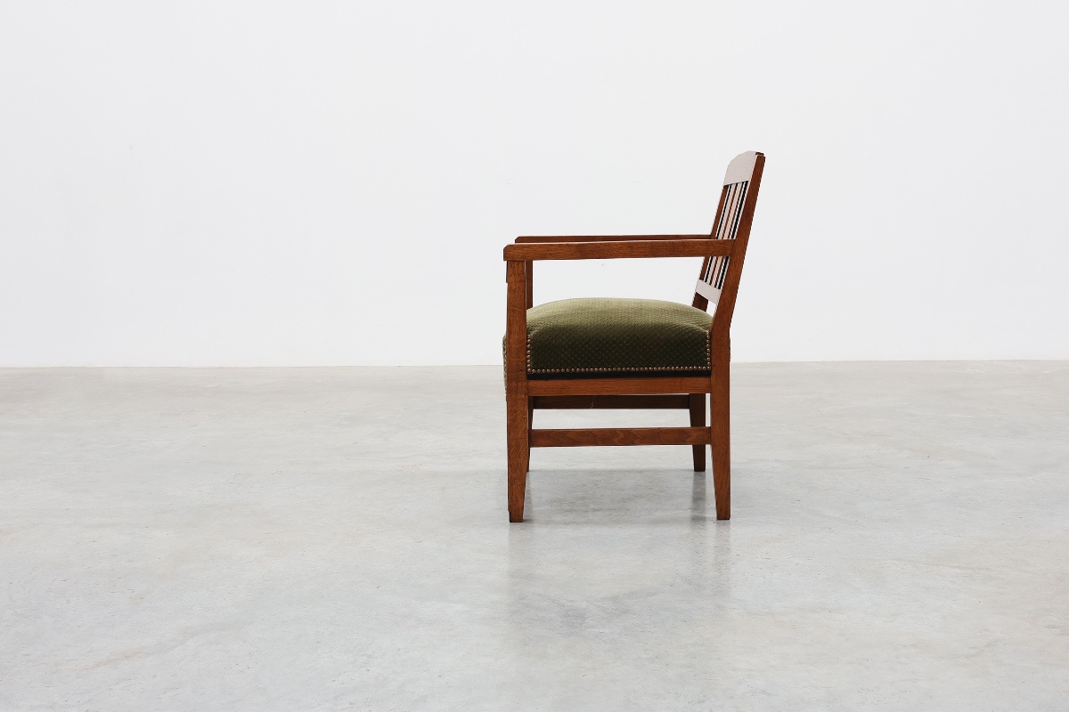 Amsterdamse School Oak Armchair With Green Velvet Seat, Netherlands, 1920s-photo-1