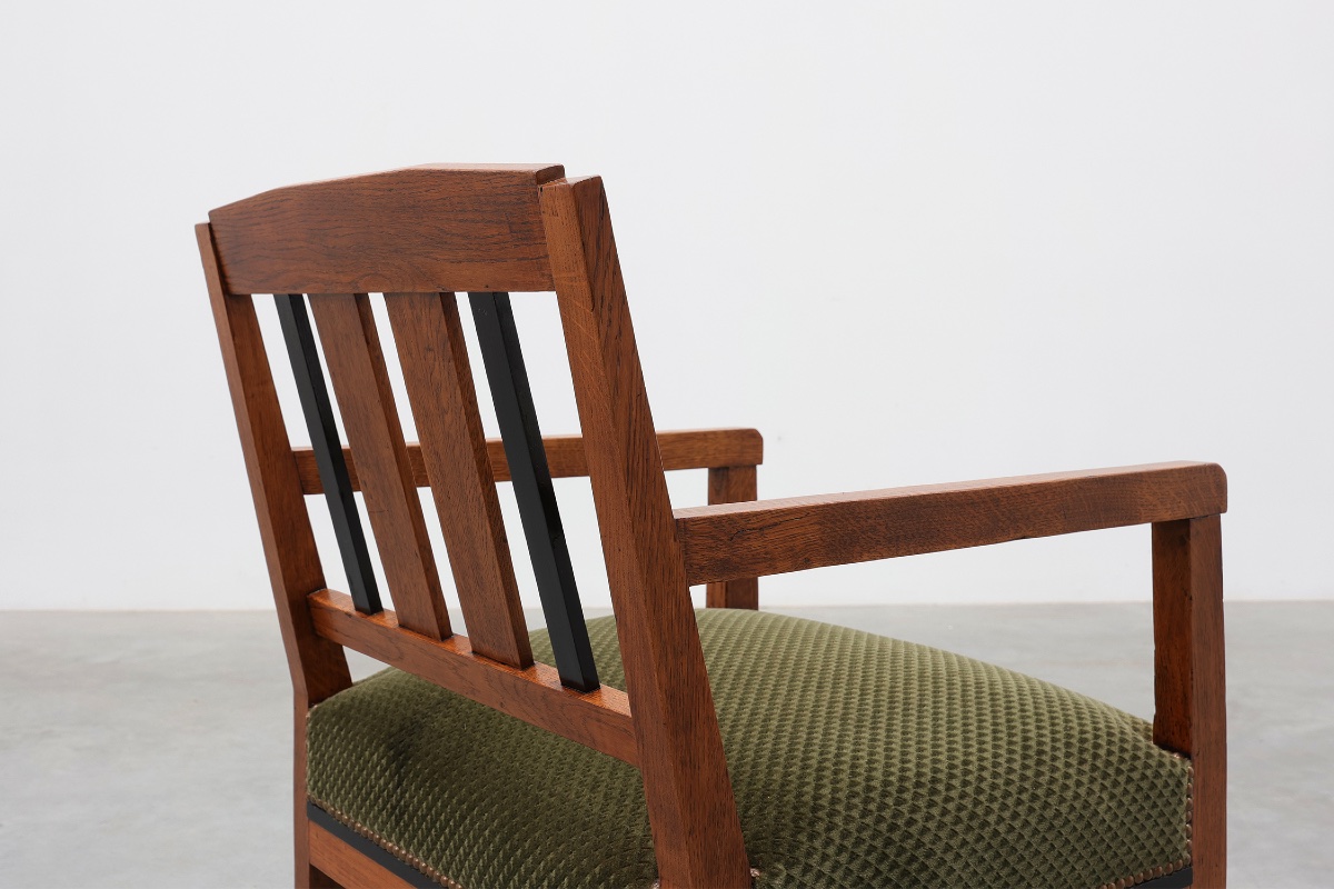 Amsterdamse School Oak Armchair With Green Velvet Seat, Netherlands, 1920s-photo-7