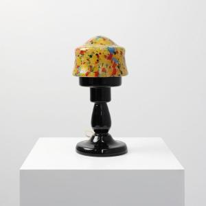 Lampe de table Art Déco française des années 1920, avec abat-jour en verre moucheté multicolore