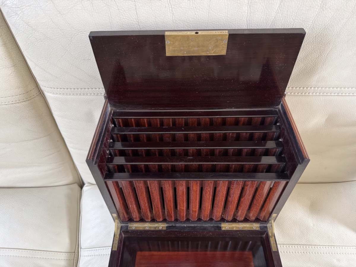 Napoleon III Cigar Humidor By Tahan -photo-2