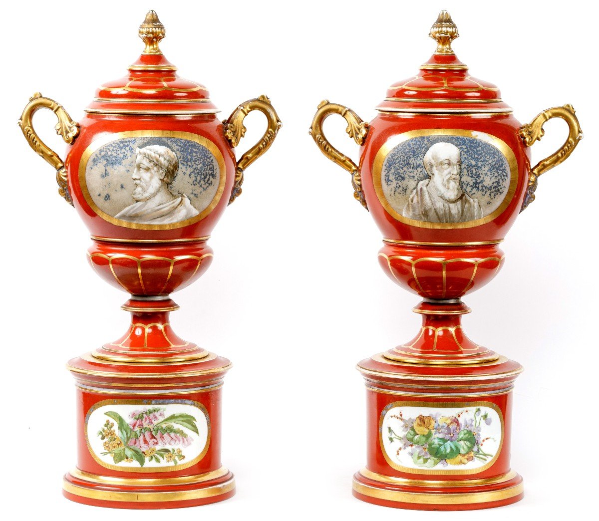 Paire De Vases En Porcelaine Peint Vieux Paris 19eme