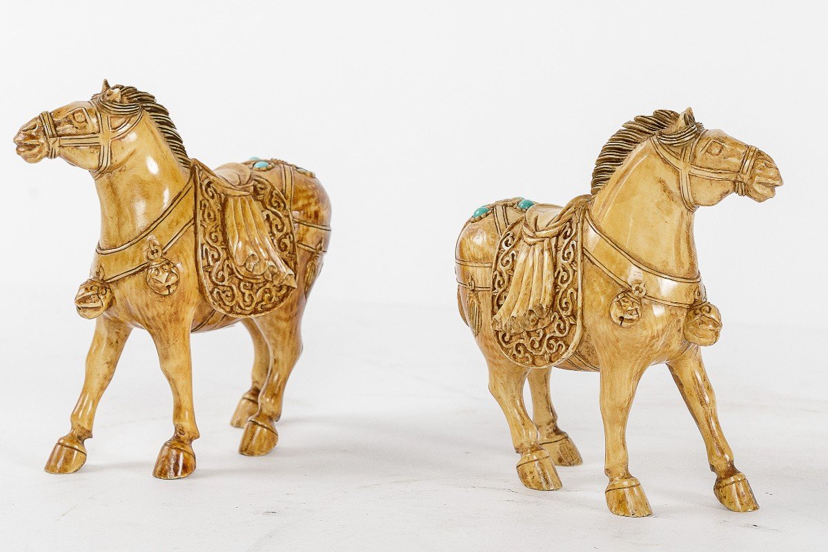 Les Chevaux En Ivoire Sculpte Travail Chine -photo-4