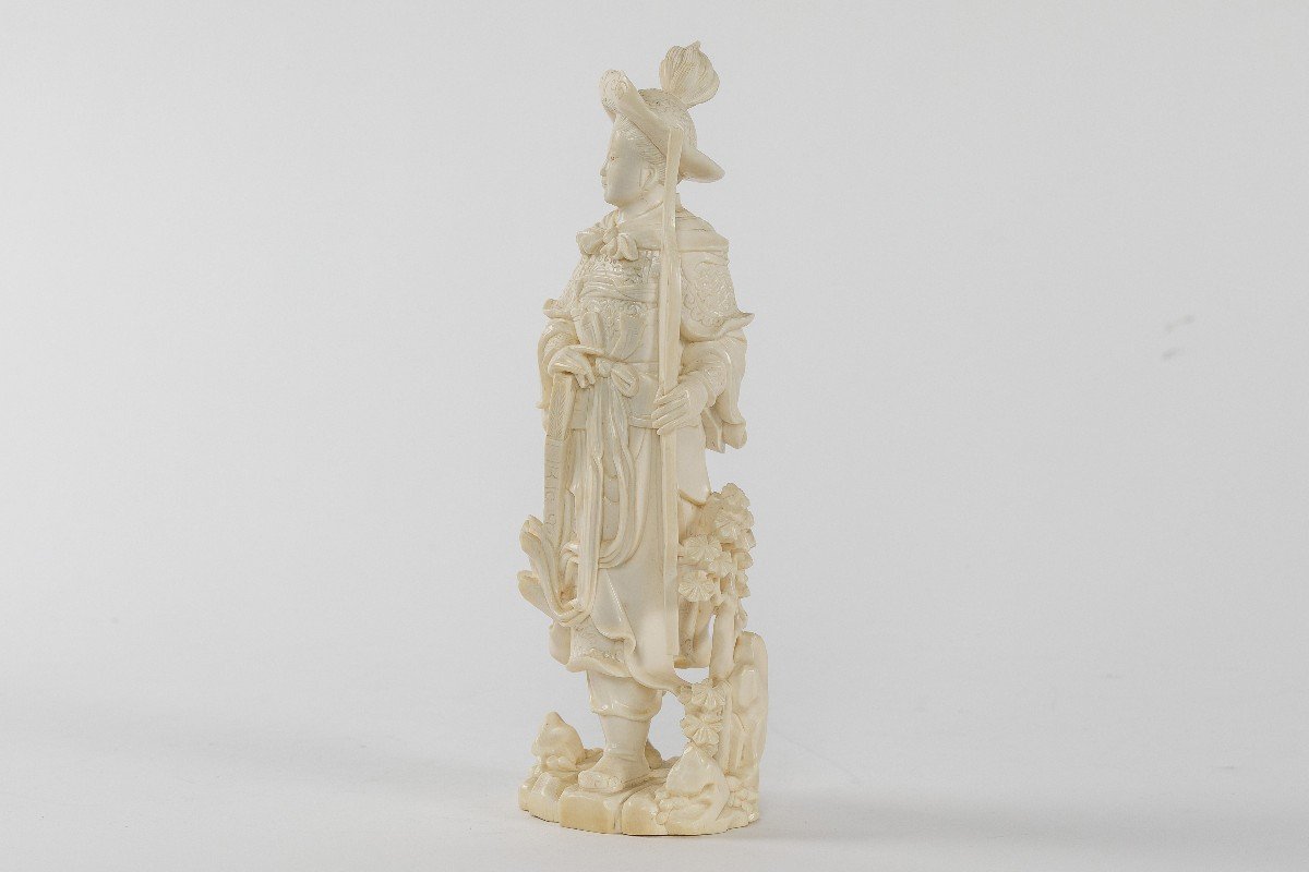 Ivory Sculpture Of A Young Girl Archer-photo-1