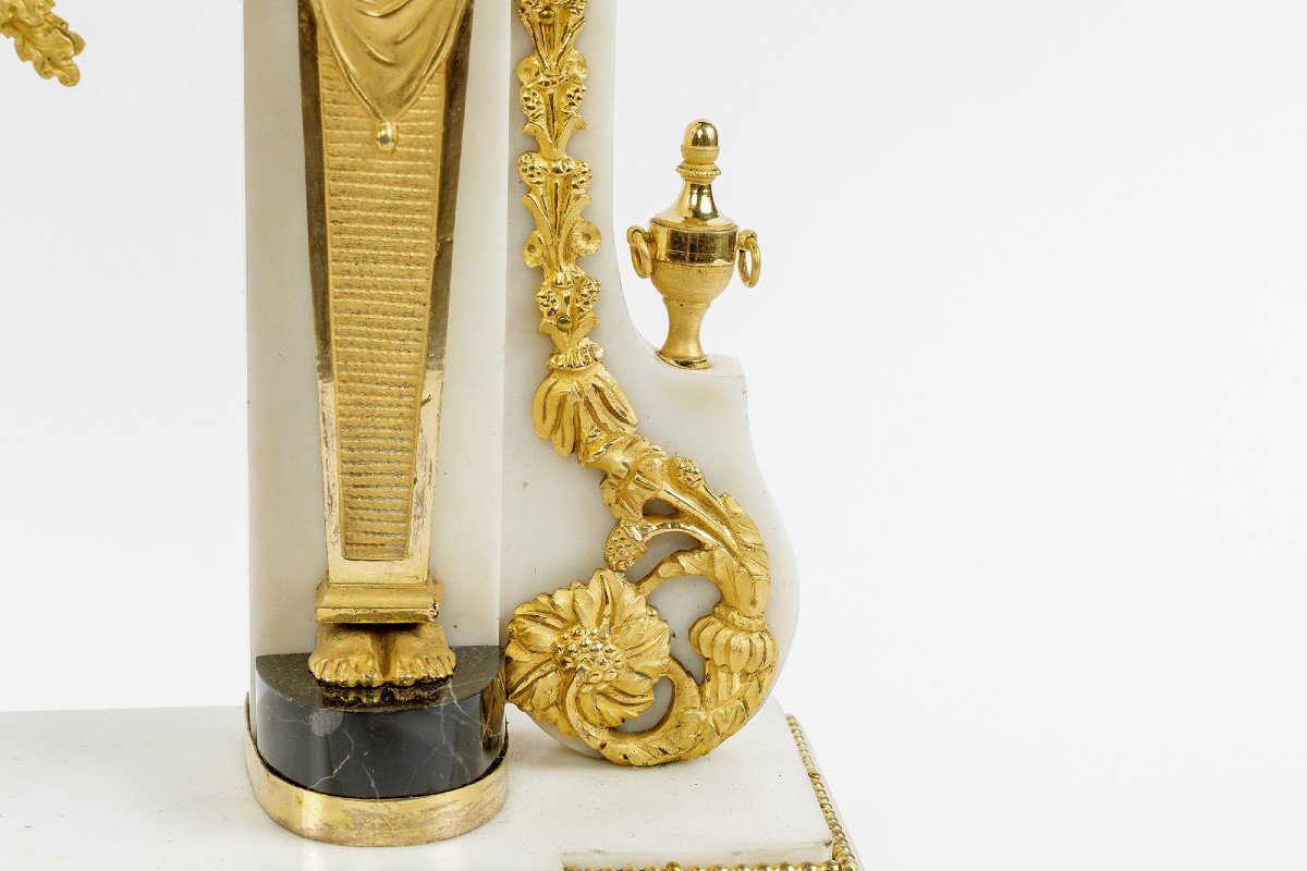 Pendule En Marbre Blanc Et Bronze Ciselé Doré d'Epoque Empire-photo-8