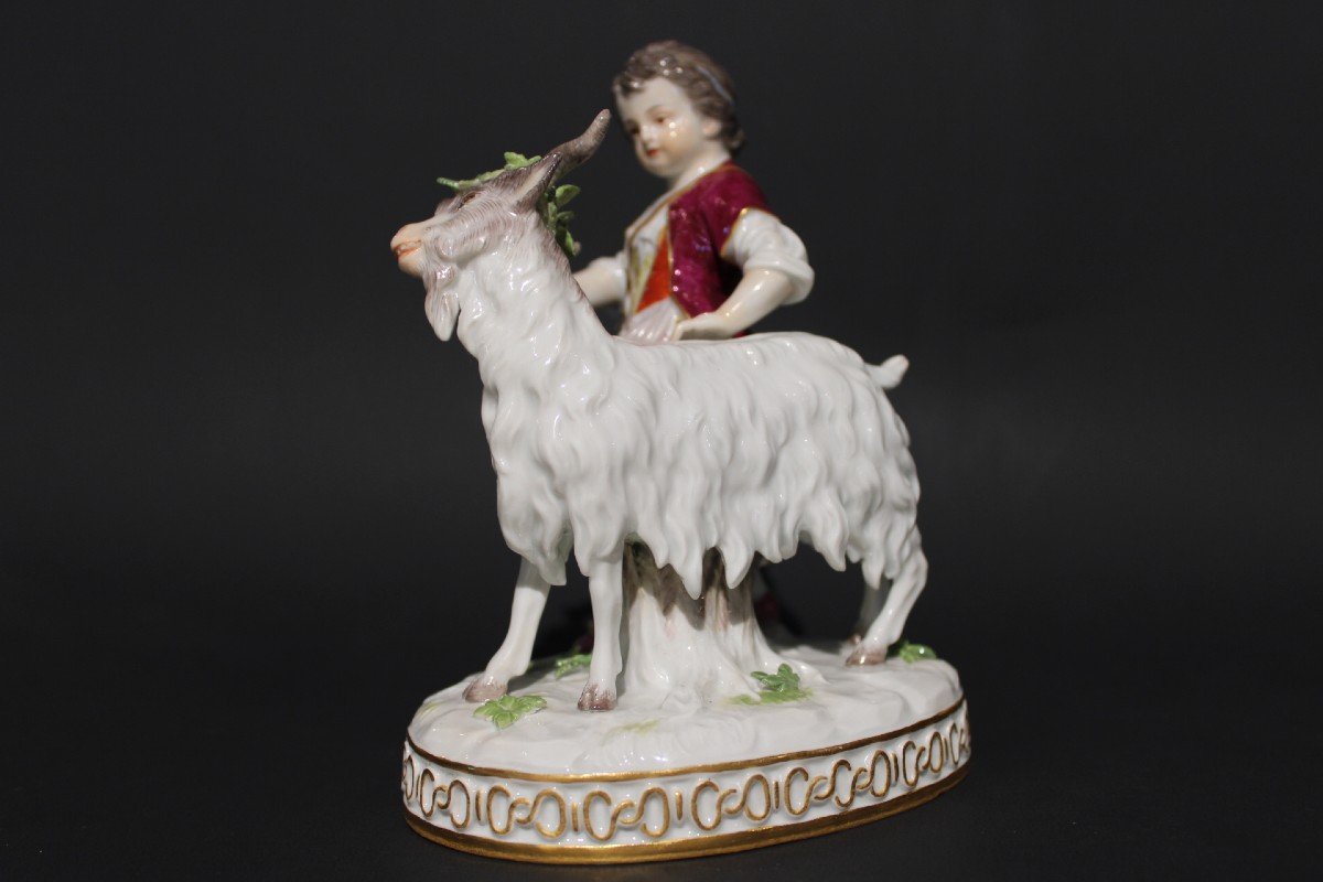 Meissen Porcelain 19th "young Girl And Goat"-photo-3