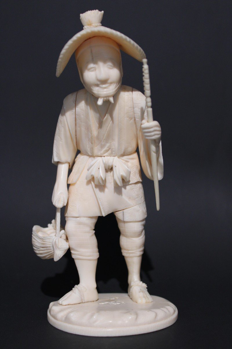 Japanese Ivory Okimono From The Meiji Period 