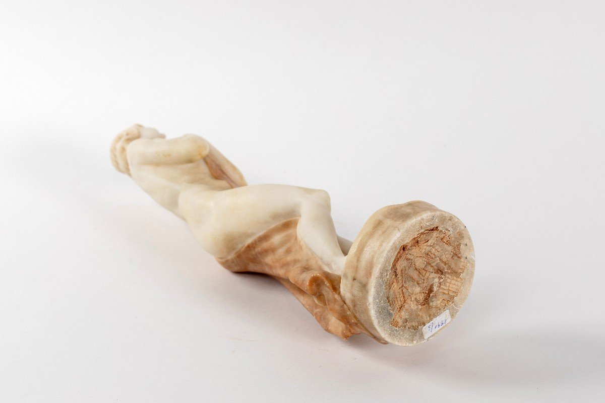 Aphrodite Alabaster Sculpture 19th Century -photo-3