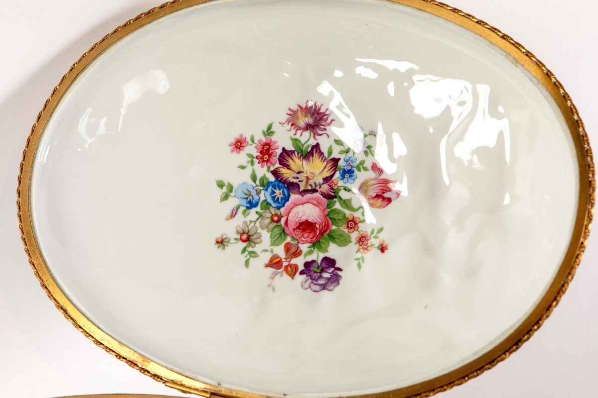 Grand Boite A Bijoux En Porcelaine Capo Di Monte-photo-4