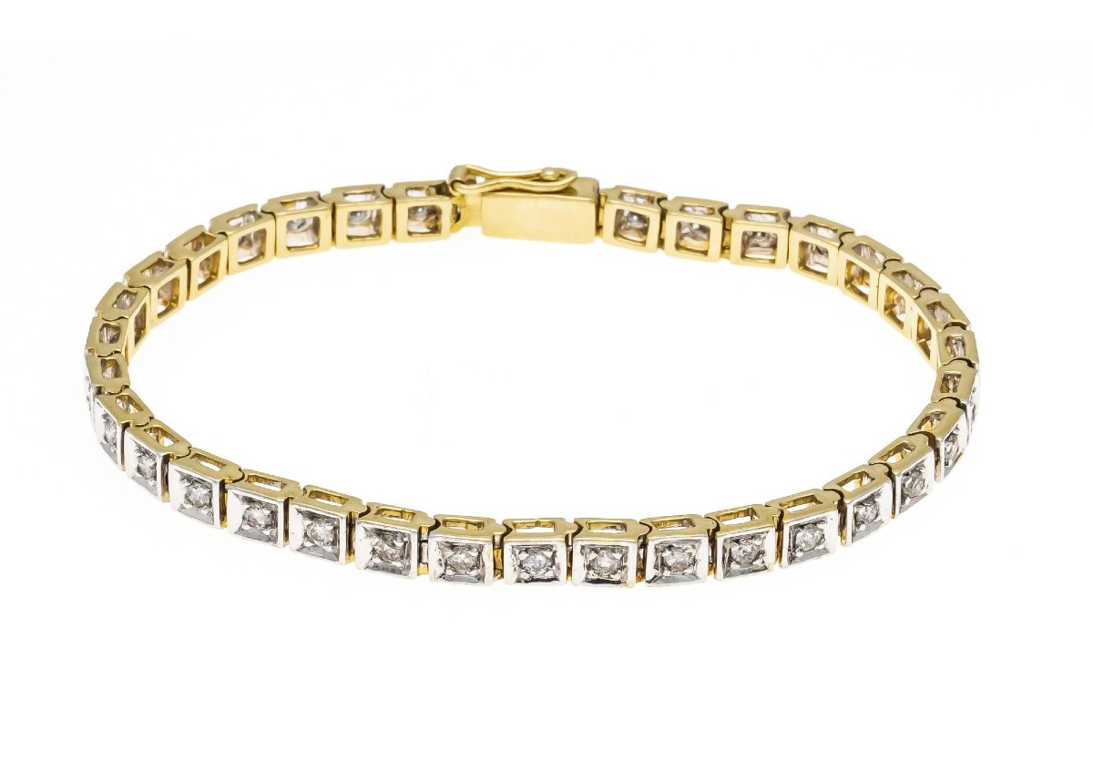 14ct Gold Tennis Bracelet Set With 1.83ct Diamonds
