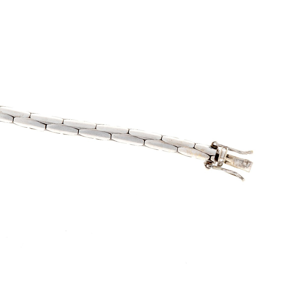 18ct White Gold Bracelet With Sapphires And Diamonds-photo-2