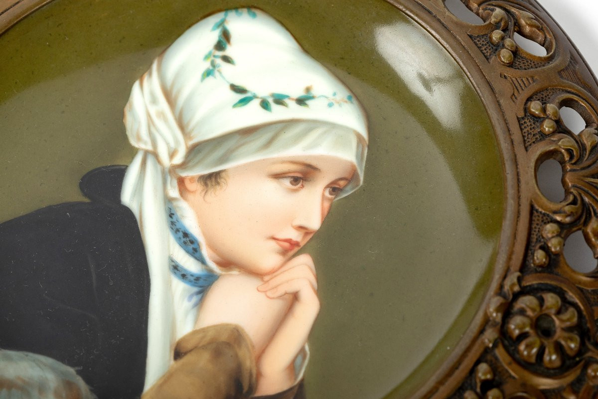 Pair Of Painted Porcelain Plates In Solid Bronze Frame-photo-3