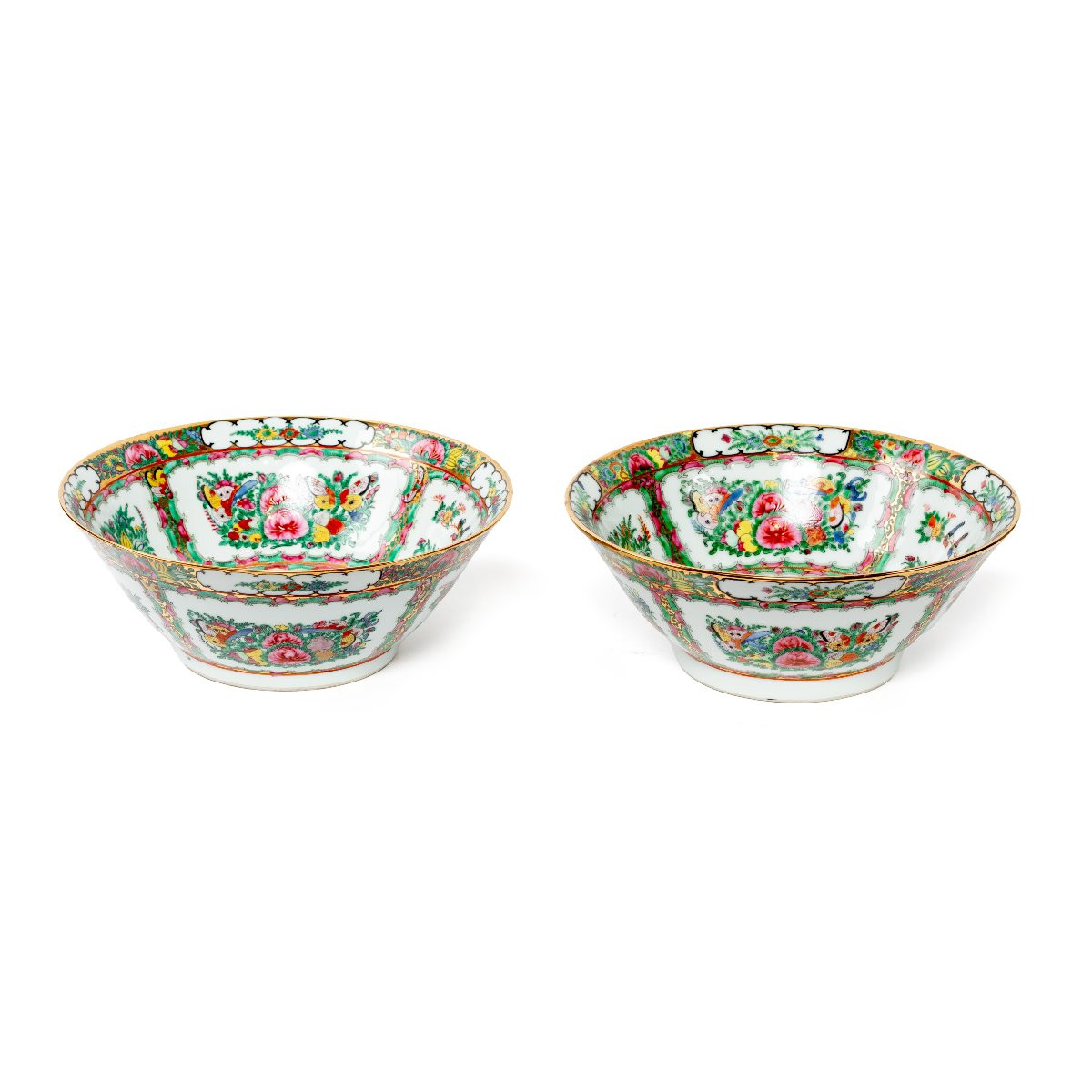 Pair Of Chinese Painted Canton Porcelain Flat Bowls -photo-2