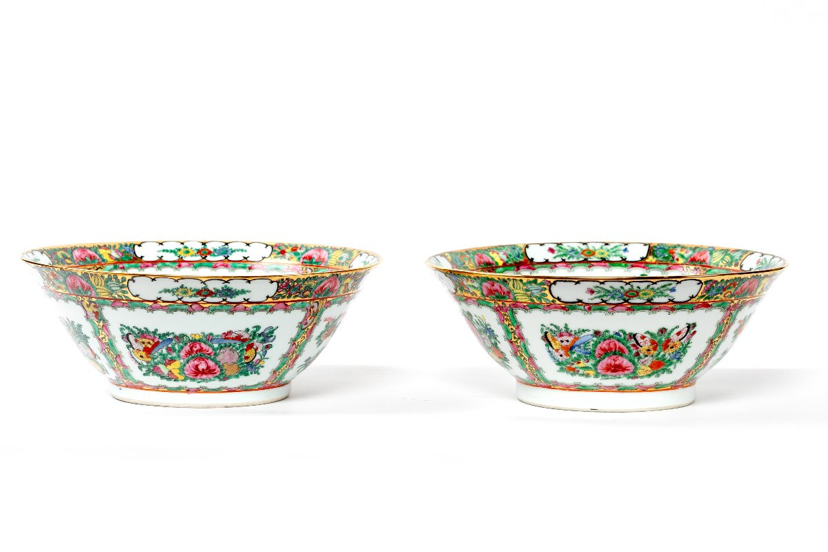 Pair Of Chinese Painted Canton Porcelain Flat Bowls -photo-3