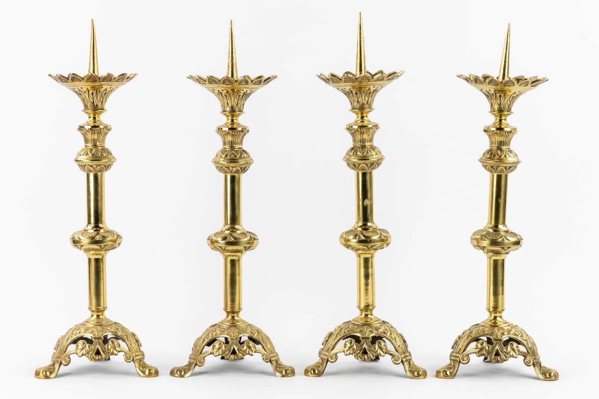Quatre chandeliers d'église en bronze de style Baroque,  19eme-photo-2