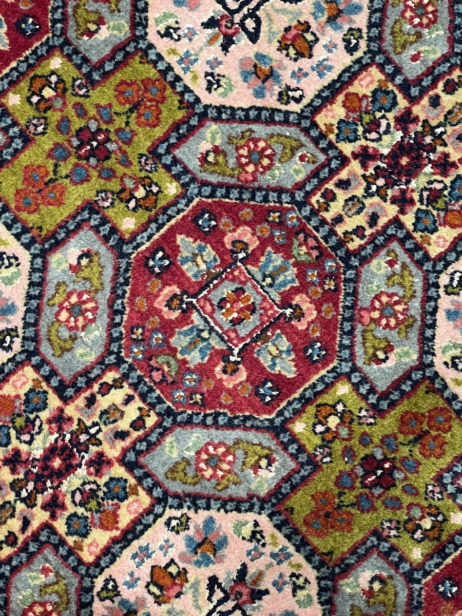 Persian Qum Wool Rug, 205 X 157 Cm -photo-1