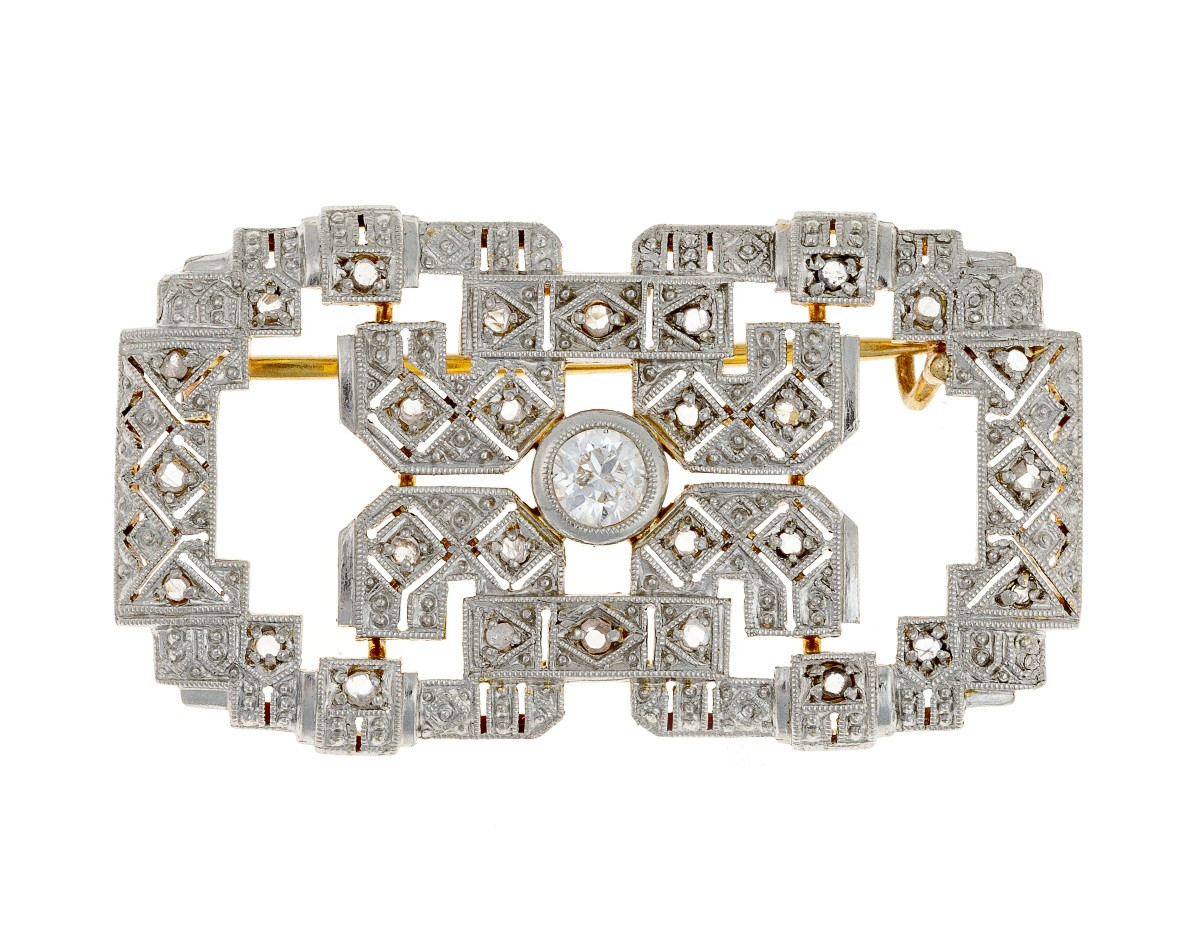 Art Deco Period Brooch In 18k Gold And Platinum Set With Diamonds