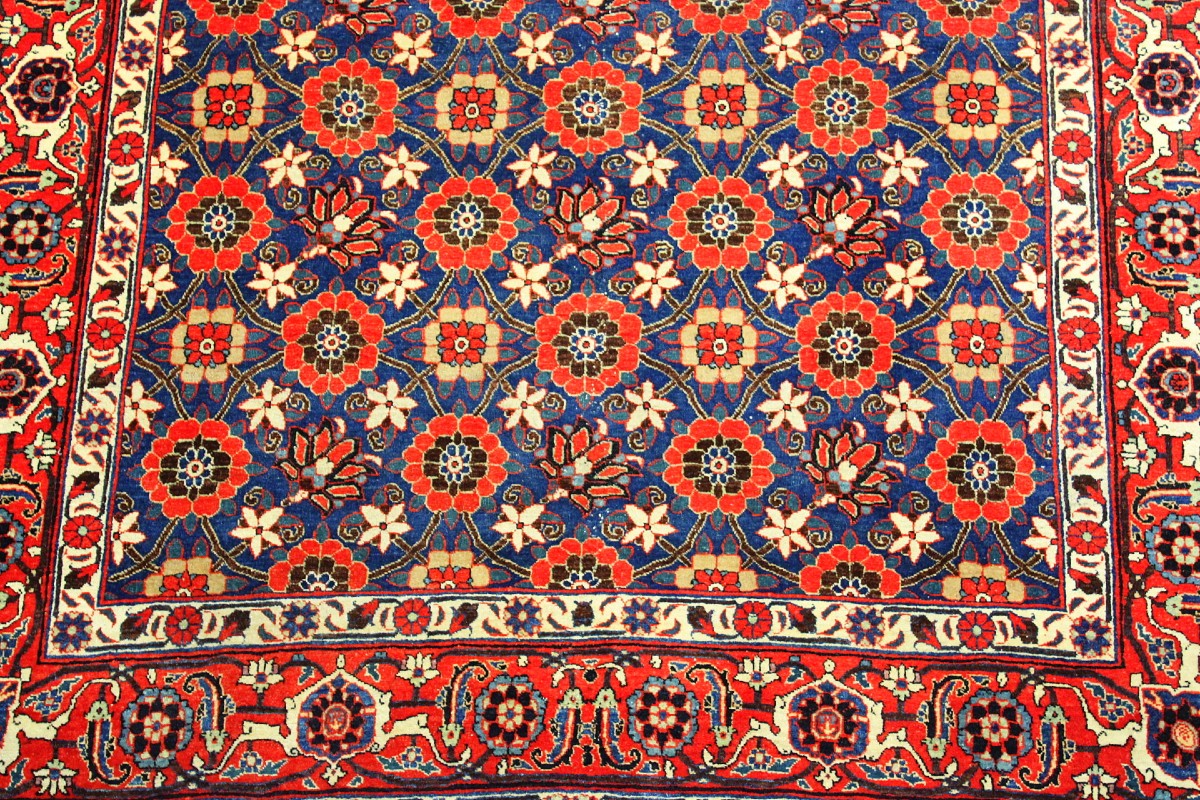 Veramin Persian Wool Rug, 200 X 143 Cm