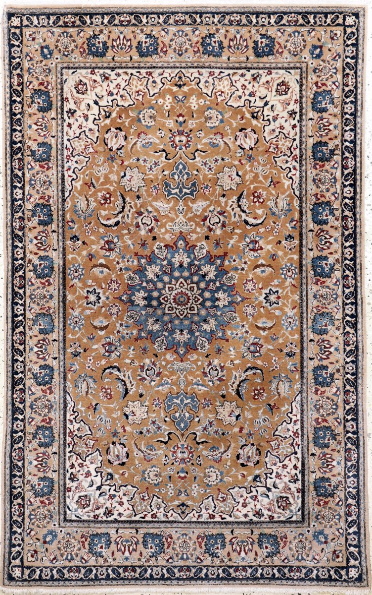 Persian Nain  Rug In Wool And Silk, 170 X 107 Cm-photo-4