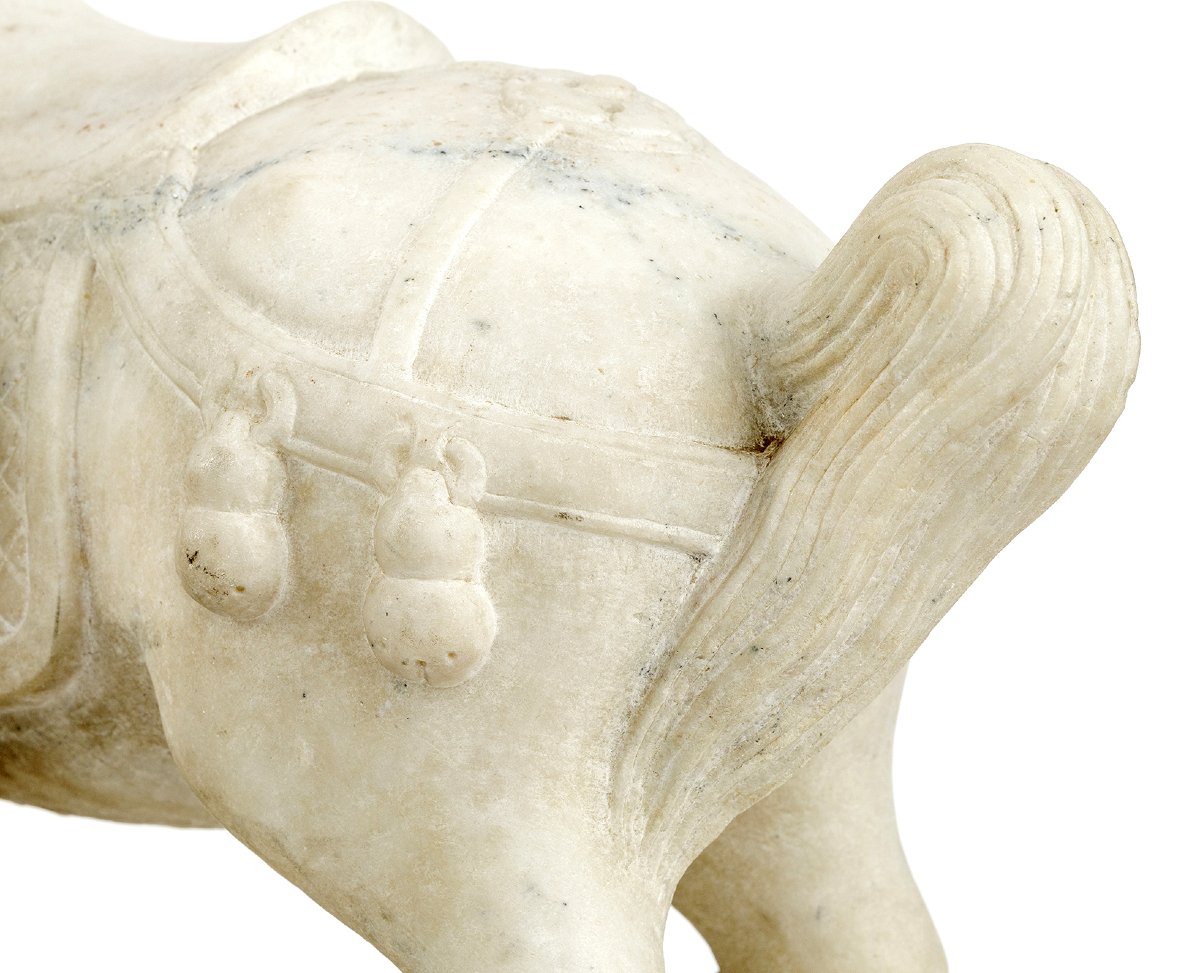 Sculptures en marbre « Chevaux »-photo-2