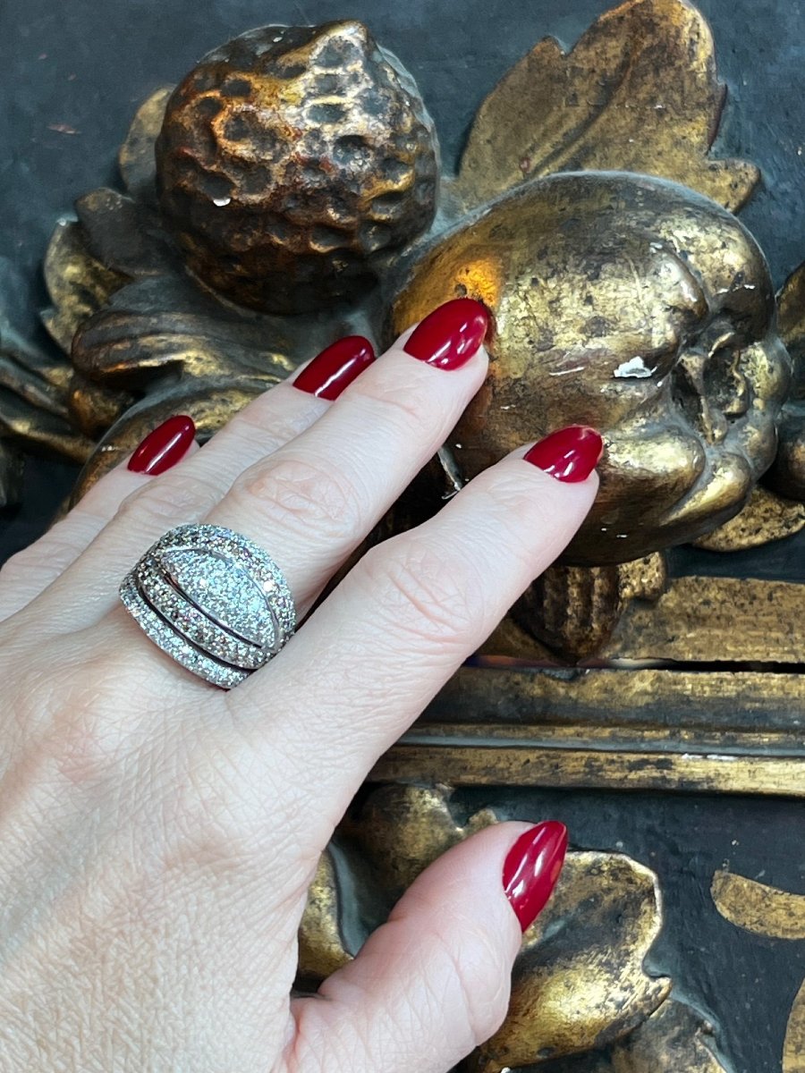 Bague en or 18k avec diamants bicolores