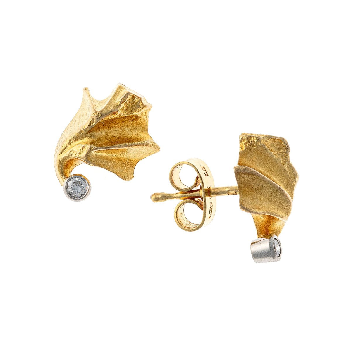 Boucles d'oreilles LAPPONIA en or 18k avec diamants-photo-2