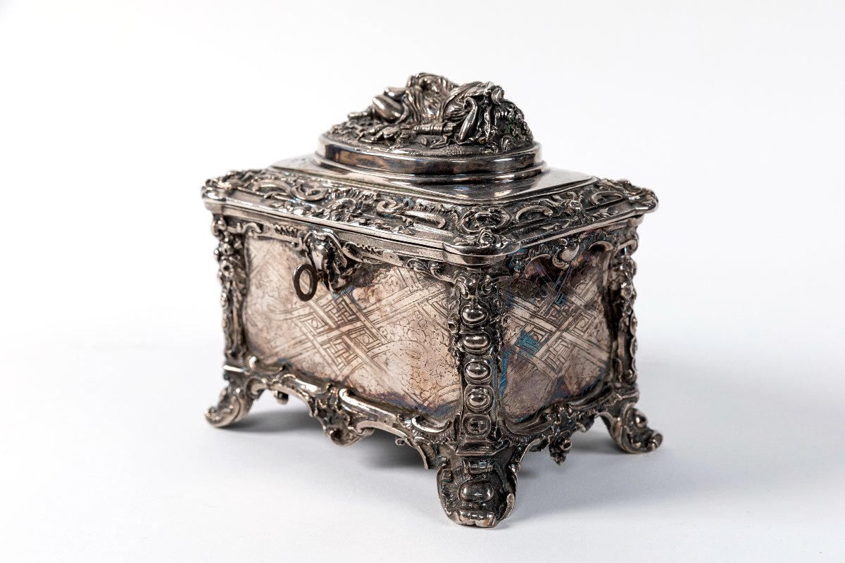 Silver-plated Casket Adorned With A Depiction Of The Sleeping Goddess Diana, 19th Century