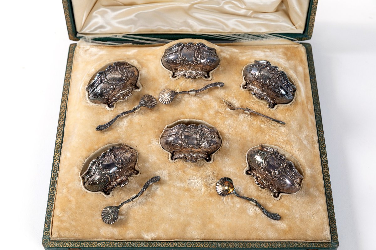 Ensemble de six salières en argent massif et cristal