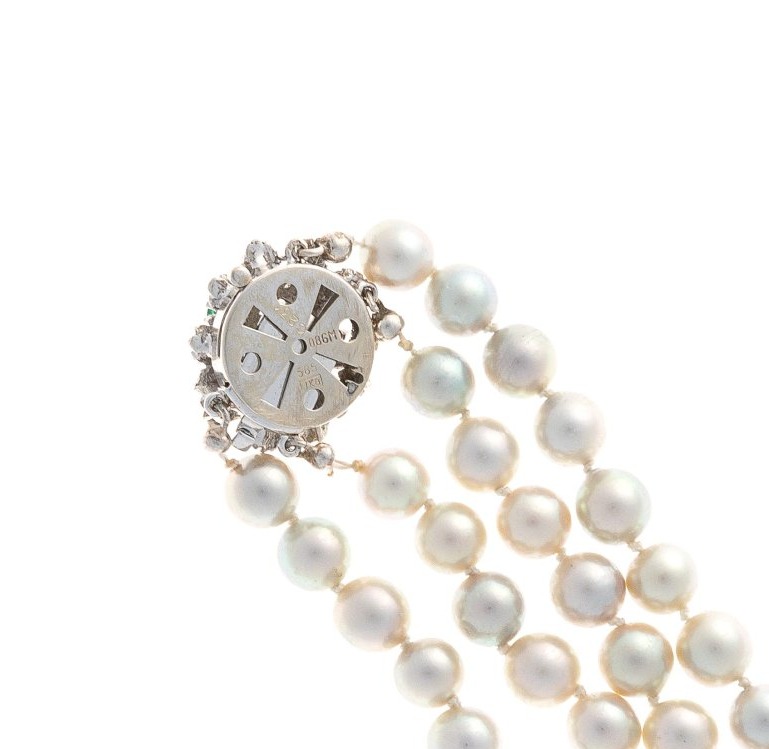 Collier de perles avec fermoir fleur en or-photo-2