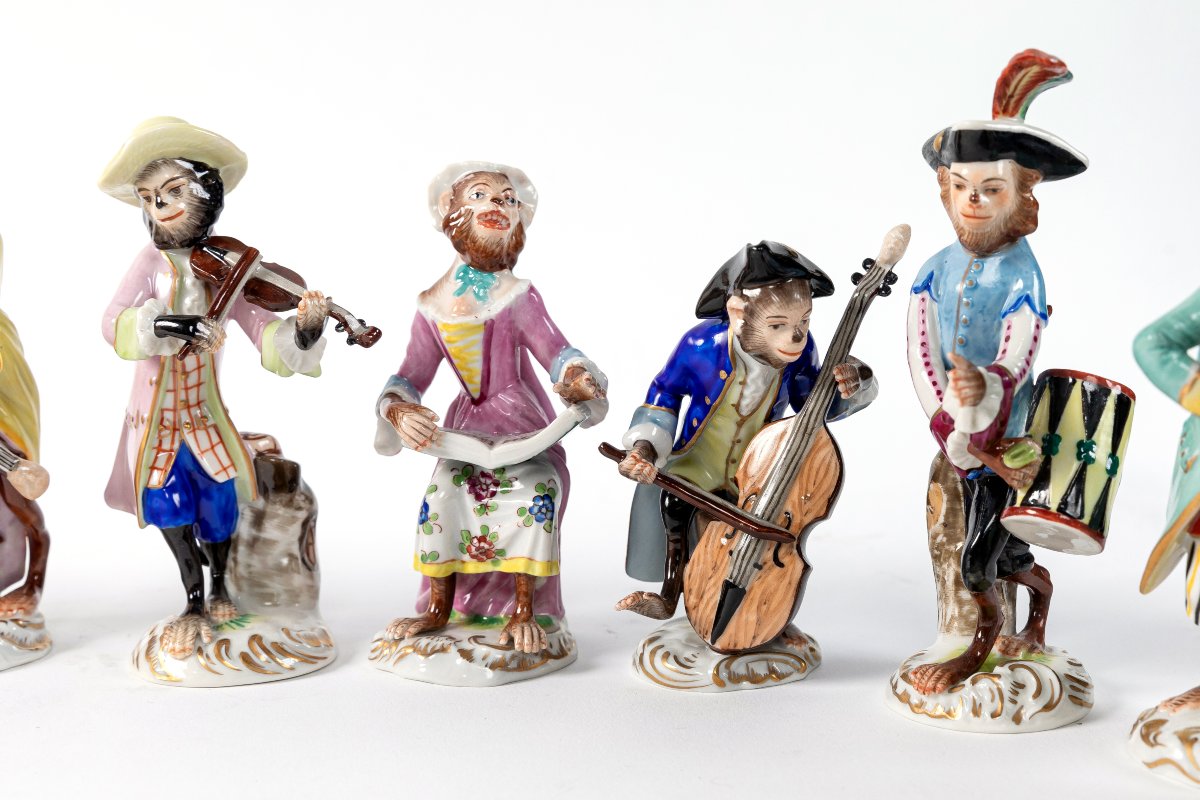 grand orchestre de 16 singes figurines en porcelaine de Volkstedt, Allemagne, 20eme-photo-3