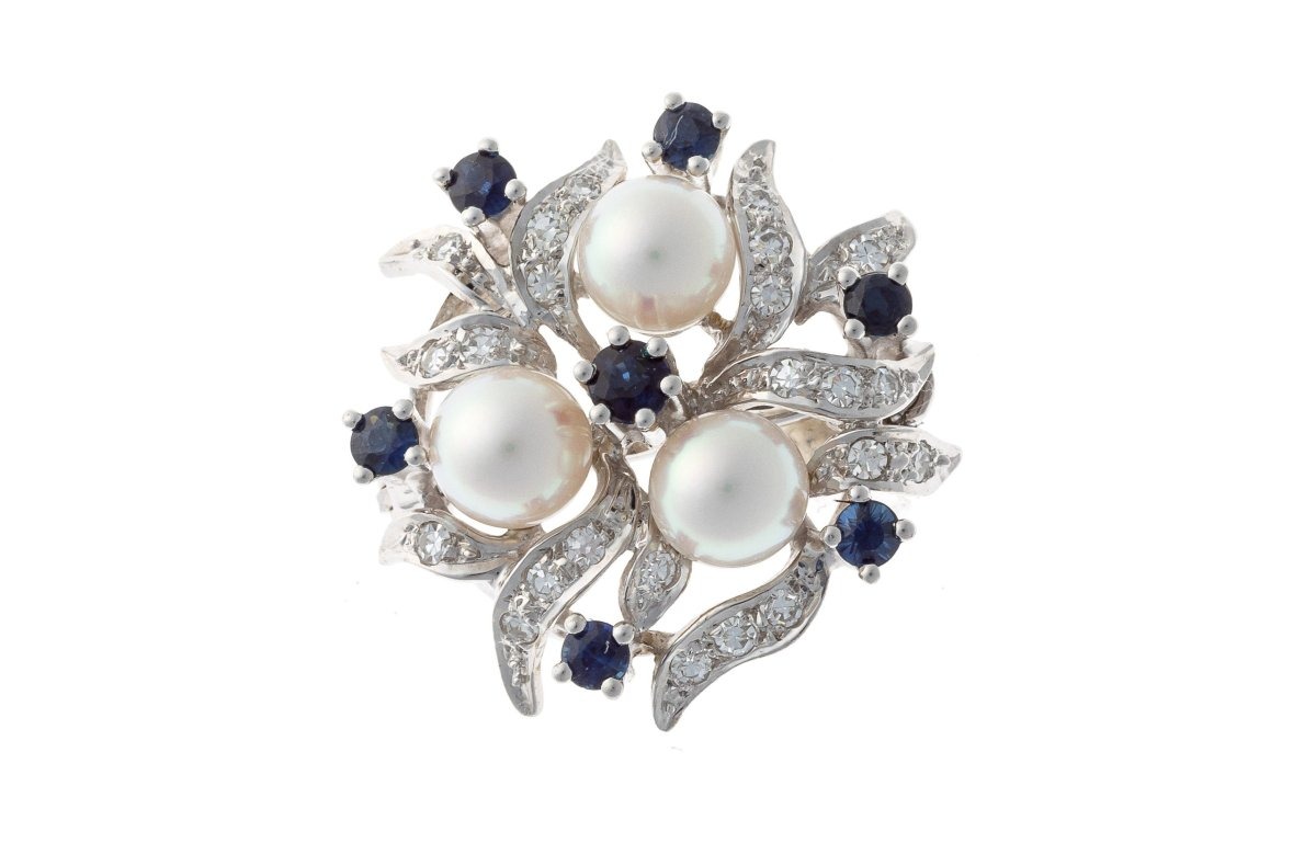 Broche en or blanc 14k ornée de perles, de saphirs et de diamants-photo-3