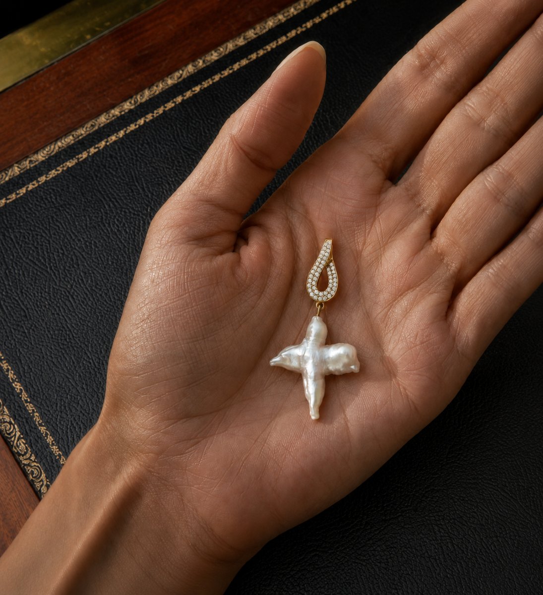 18k Gold Pendant Featuring A Cross-shaped Baroque Pearl And Diamonds