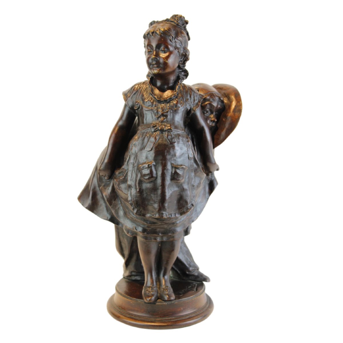 Sculpture en bronze de Léon Mignon intitulée « Lieux cachés ».