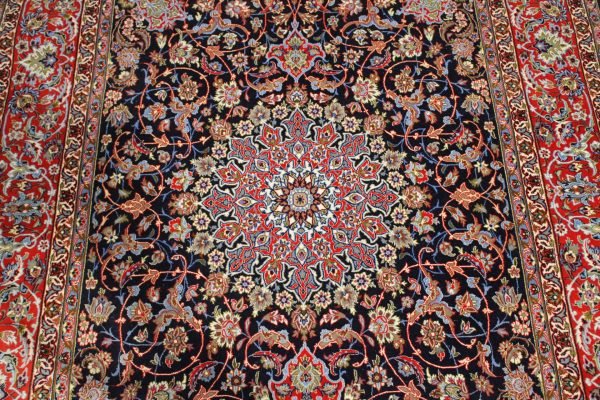 Persian Tabriz Carpet 242 X 156 Cm. Iran-photo-4