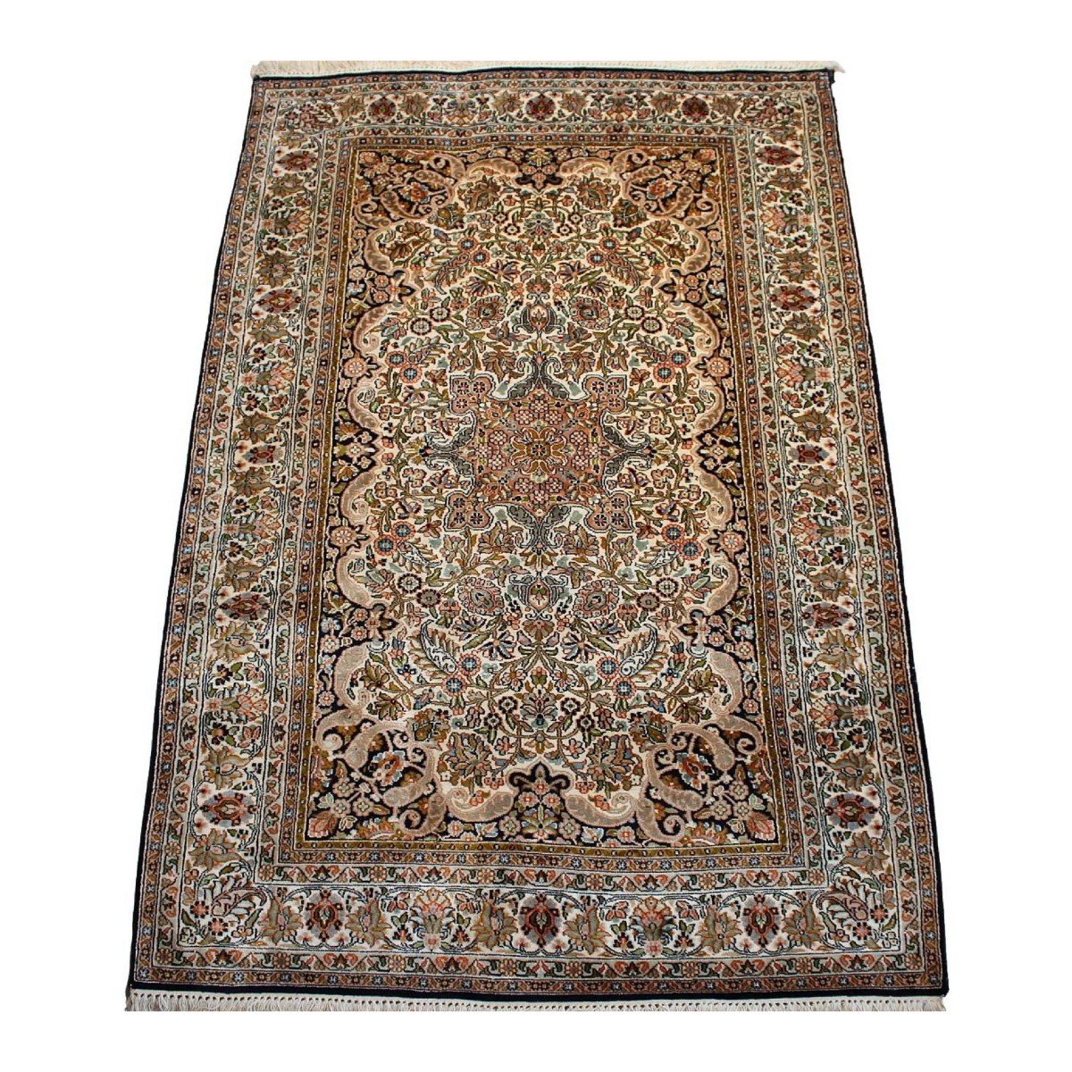 Tapis Kashmir En Soie 181 X 121 Cm