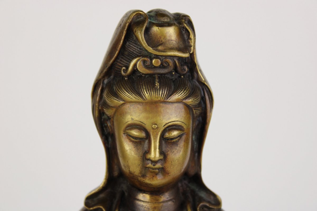 Nineteenth Century Chinese Bronze Budha Statue-photo-3