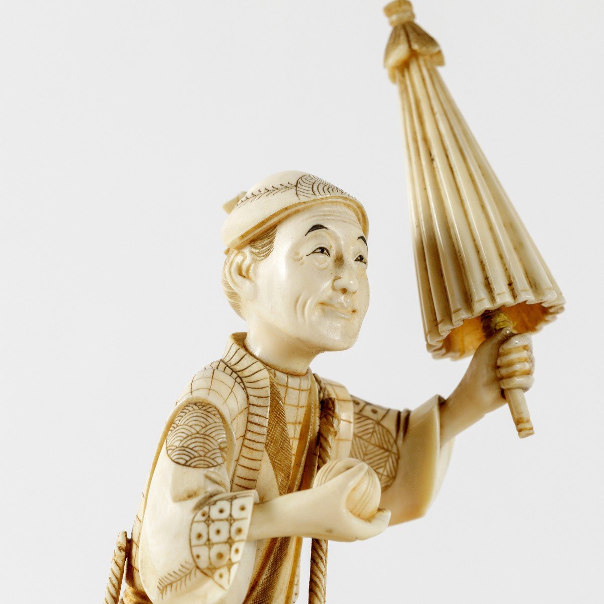 19th Century Meiji Period Japanese Bone Okimono-photo-4