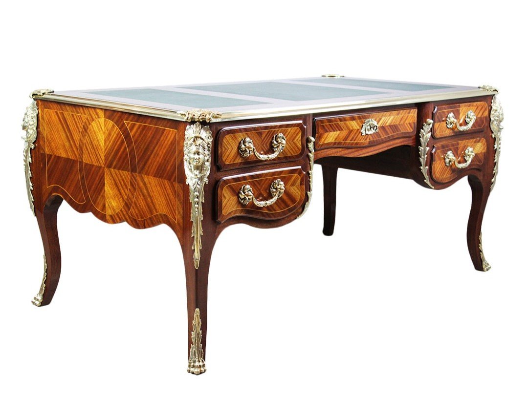 Grand Bureau Plat En Acajou Debut Du XXeme De Style Louis XV