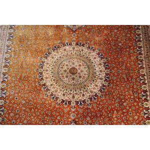 20th Extra Fine Persian Isfahan Silk Rug 300 X 193 M