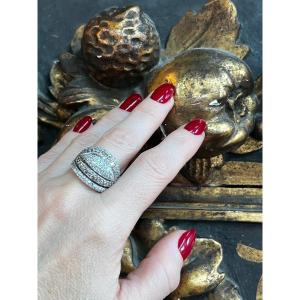 18k Gold Ring With Two-tone Diamonds