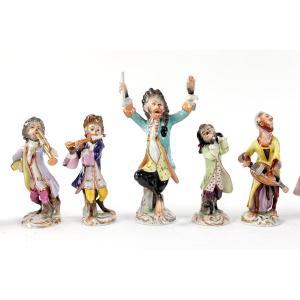 grand orchestre de 16 singes figurines en porcelaine de Volkstedt, Allemagne, 20eme