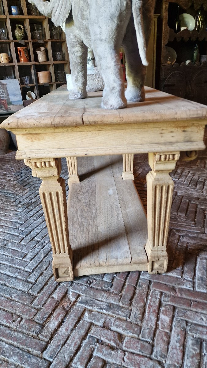 Presentation Table-photo-4