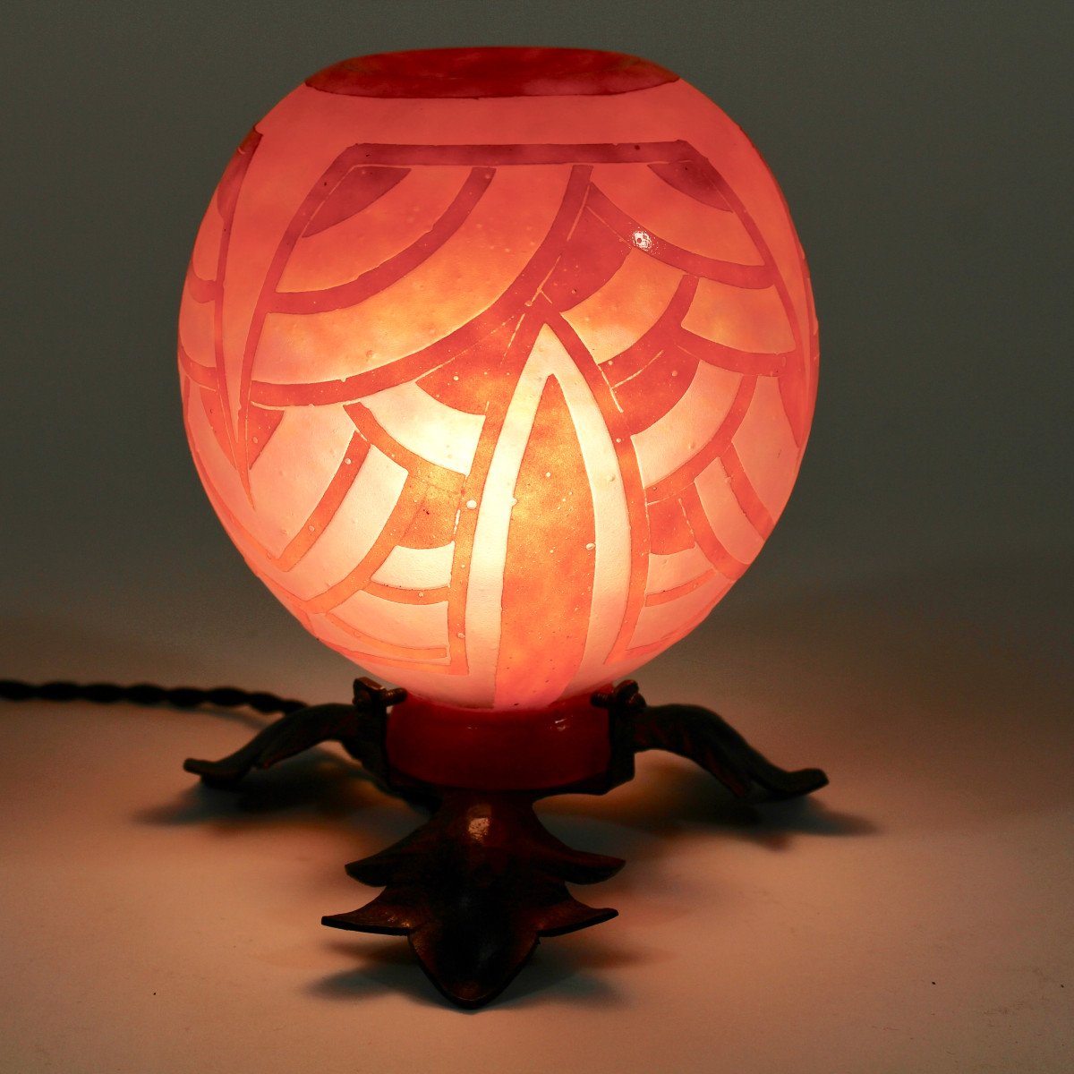 French Glass "red Water Lily" Night Light-photo-2
