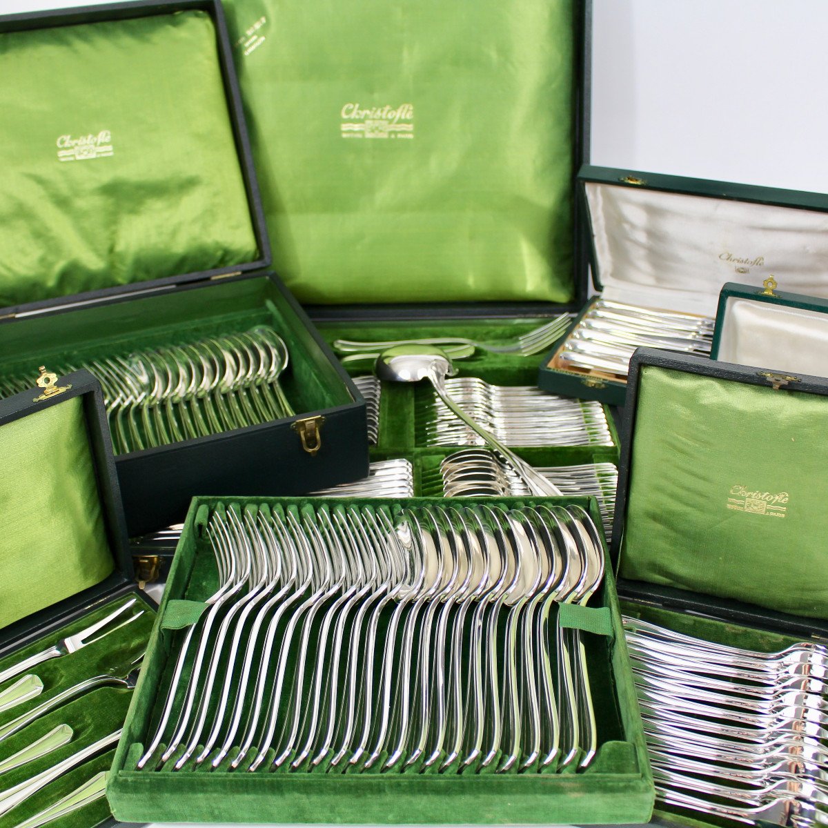 Christofle "chevrons" Set 141 Pieces-photo-2