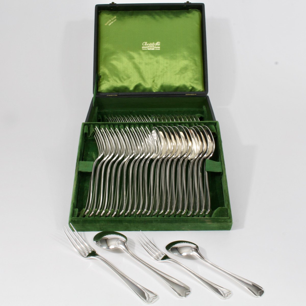 Christofle "chevrons" Set 141 Pieces-photo-2