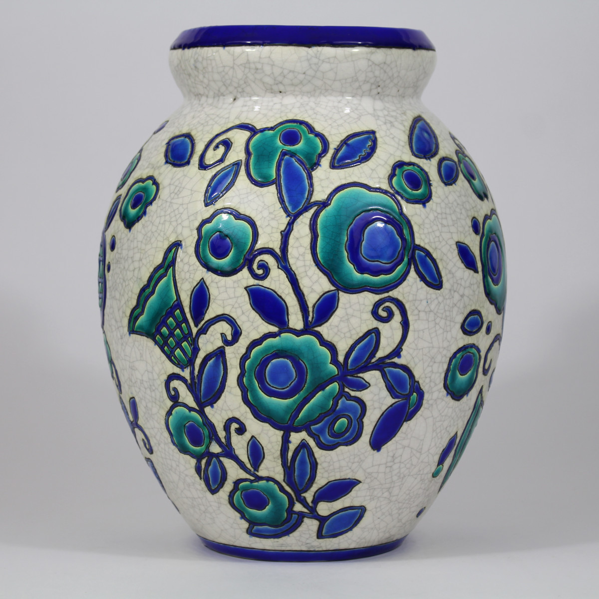 Boch Frères La Louvière "stylized Flowers" Vase