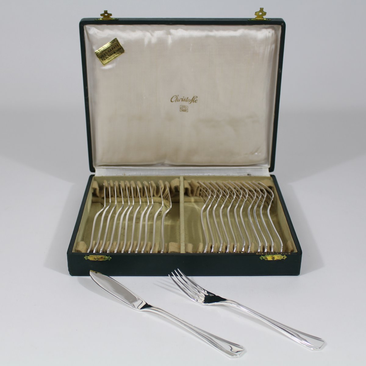 Christofle "boreal" 97-piece Cutlery Set-photo-2