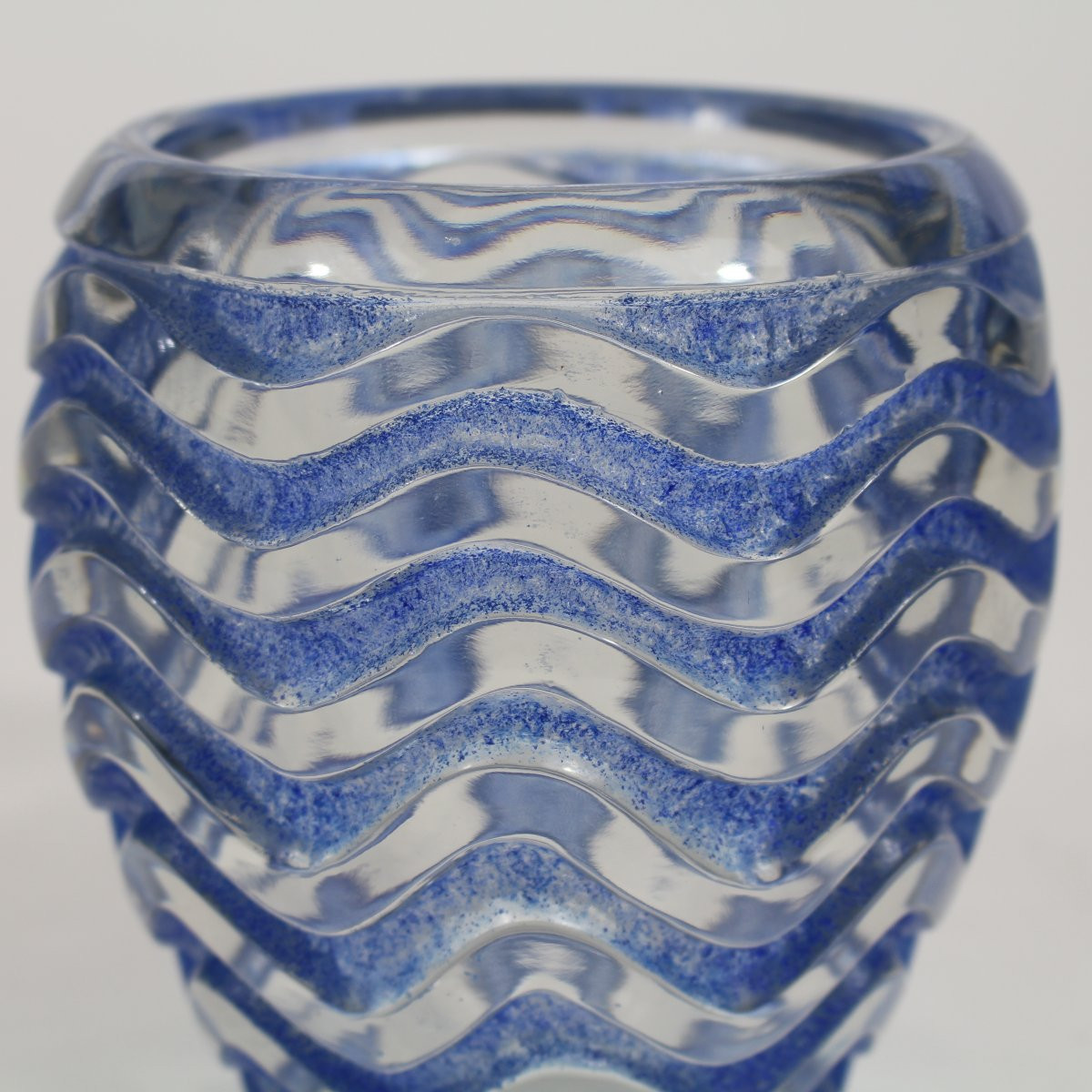 R Lalique Vase "meandres"-photo-2
