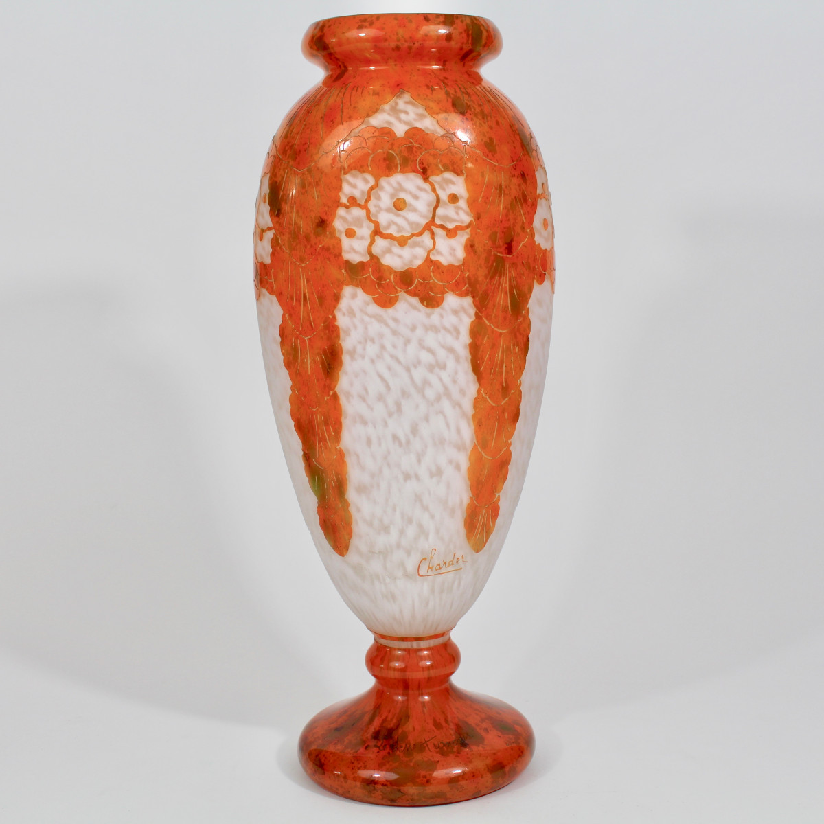 CHARDER - LE VERRE FRANÇAIS     VASE  "GLYCINES  "