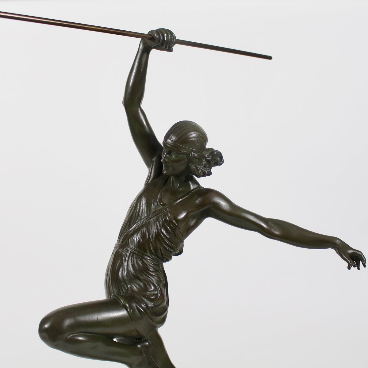 FAYRAL     SCULPTURE  " AMAZONE AU JAVELOT "-photo-2