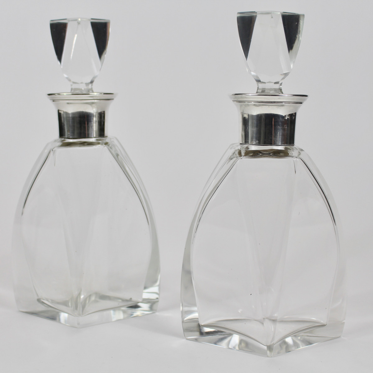 SOCIÉTÉ CRISTAL ET ARGENT          CARAFES ART DECO